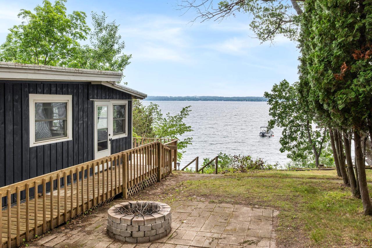 N4830 N Lakeshore Drive