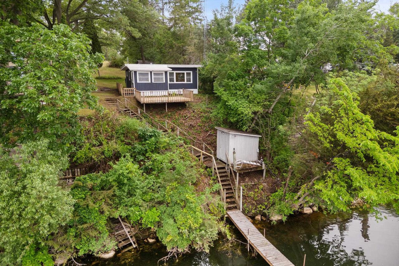 N4830 N Lakeshore Drive