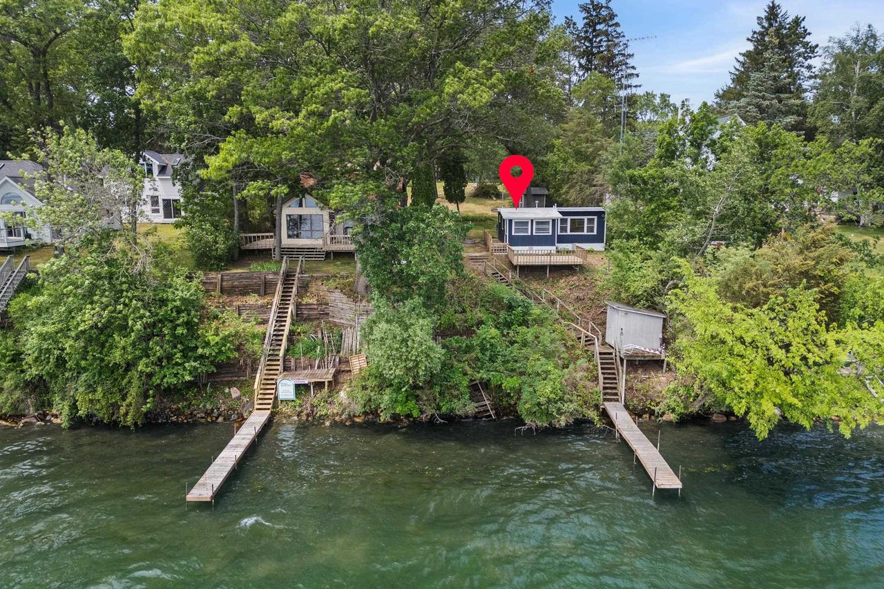 N4830 N Lakeshore Drive