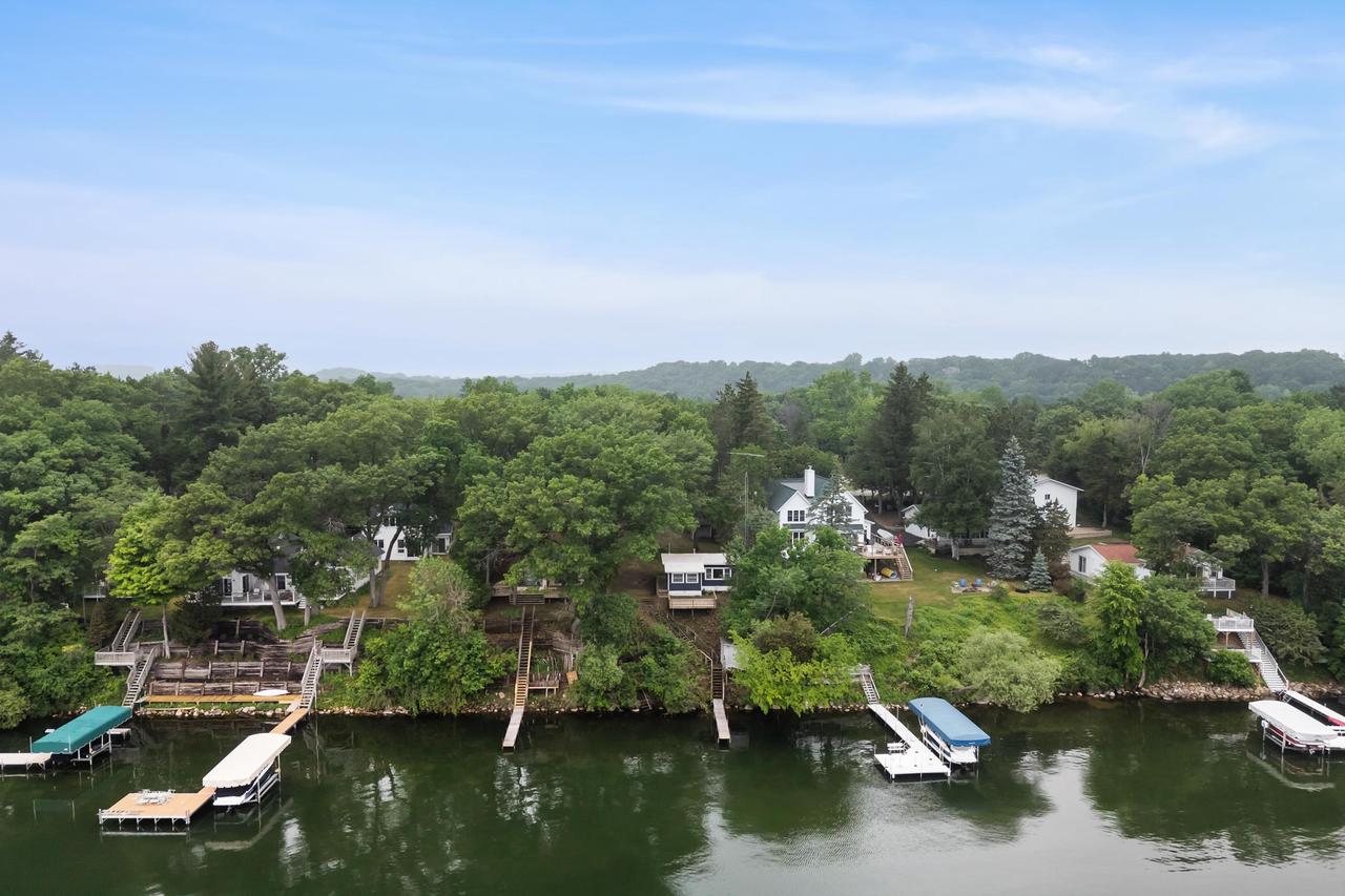 N4830 N Lakeshore Drive