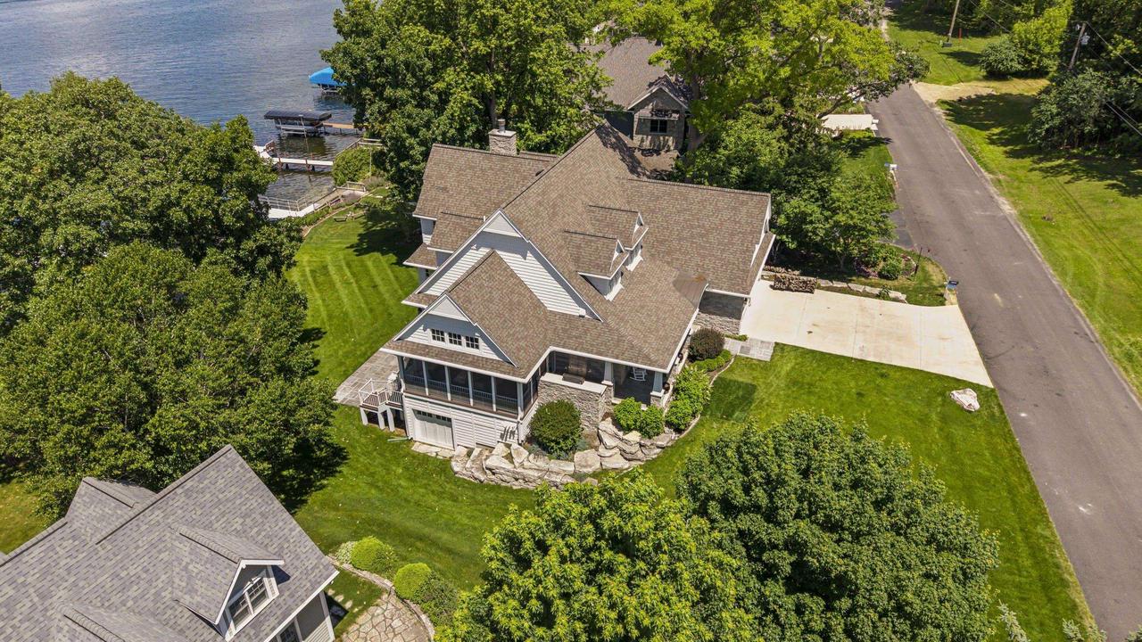 W2654 Oakwood Beach Road