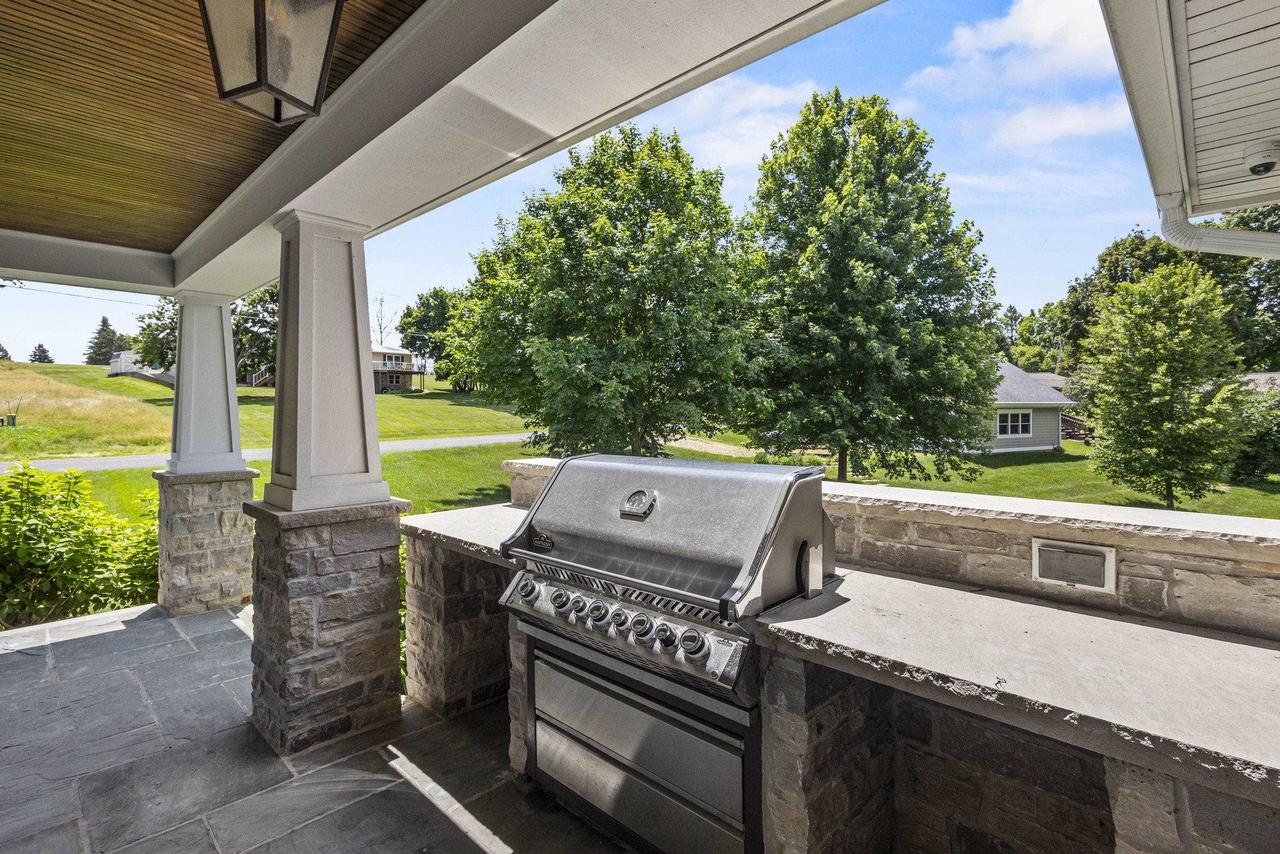 W2654 Oakwood Beach Road