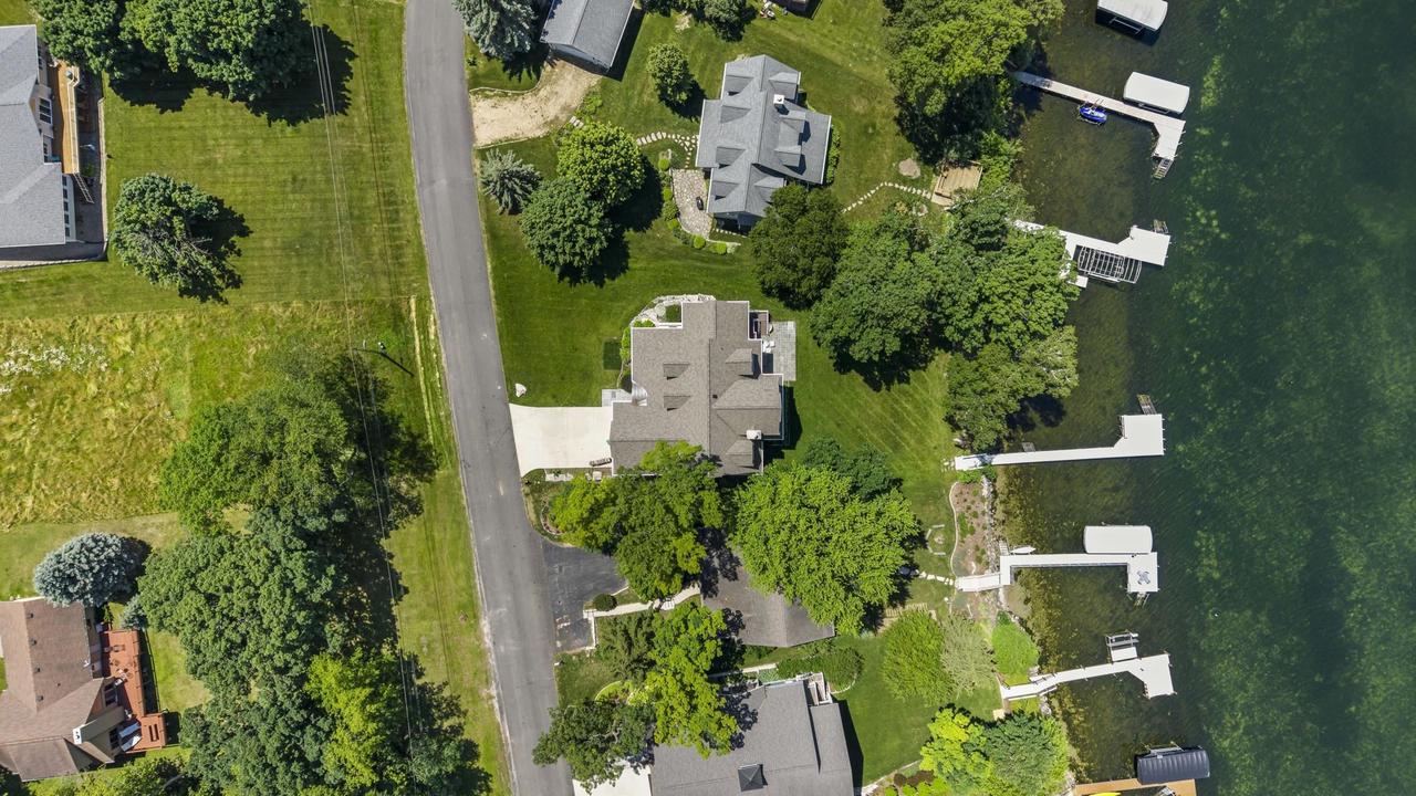 W2654 Oakwood Beach Road