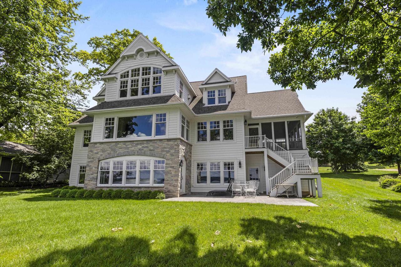 W2654 Oakwood Beach Road