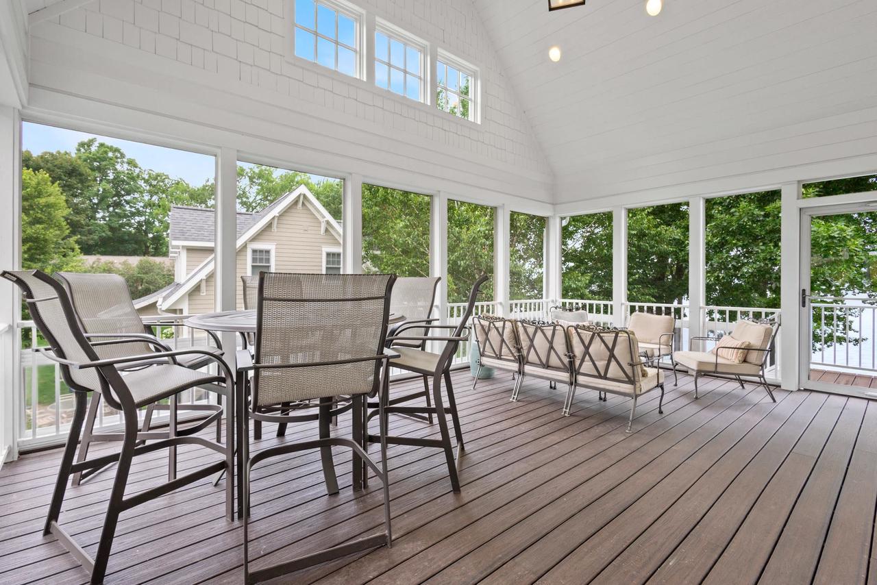 W2654 Oakwood Beach Road
