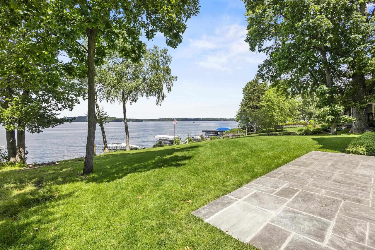 W2654 Oakwood Beach Road