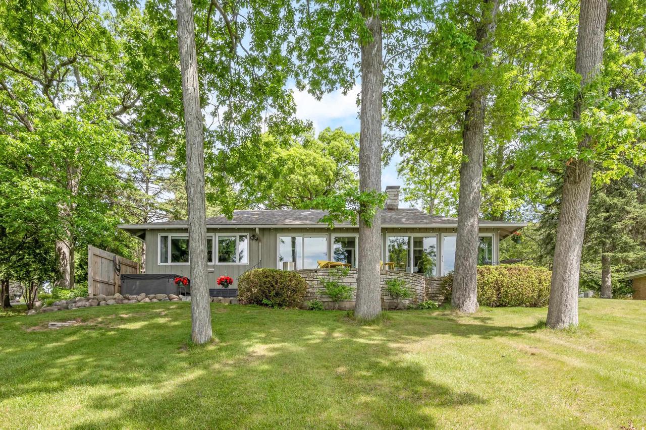 N5667 Lac Verde Circle