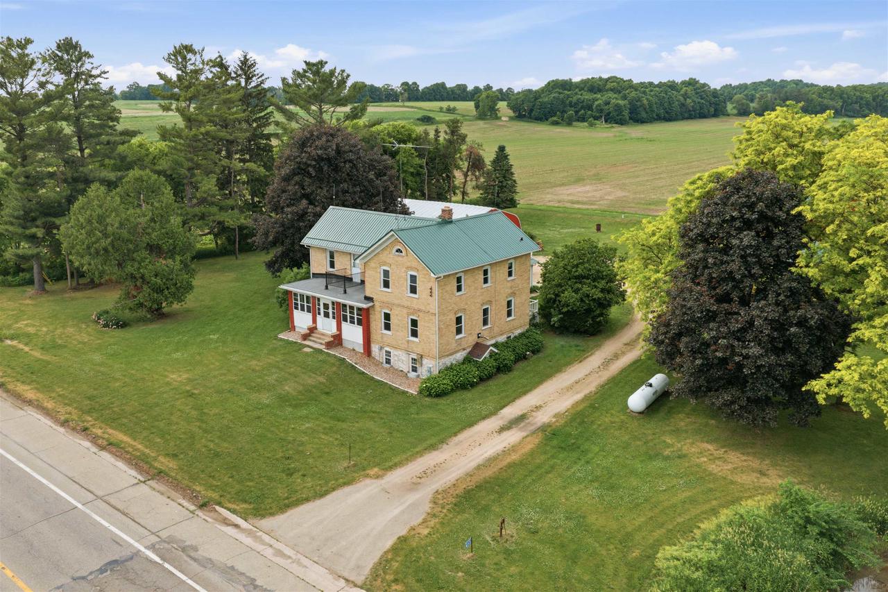 W3536 Highway 33
