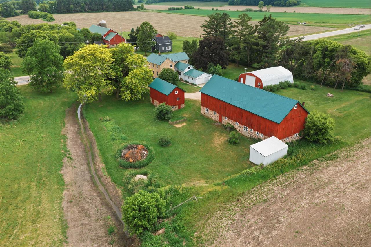 W3536 Highway 33