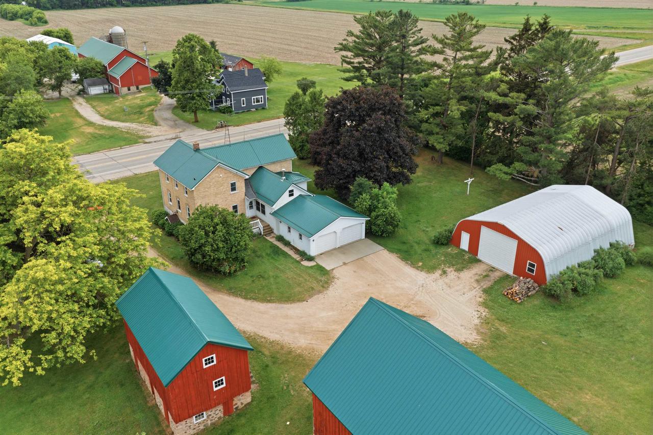W3536 Highway 33