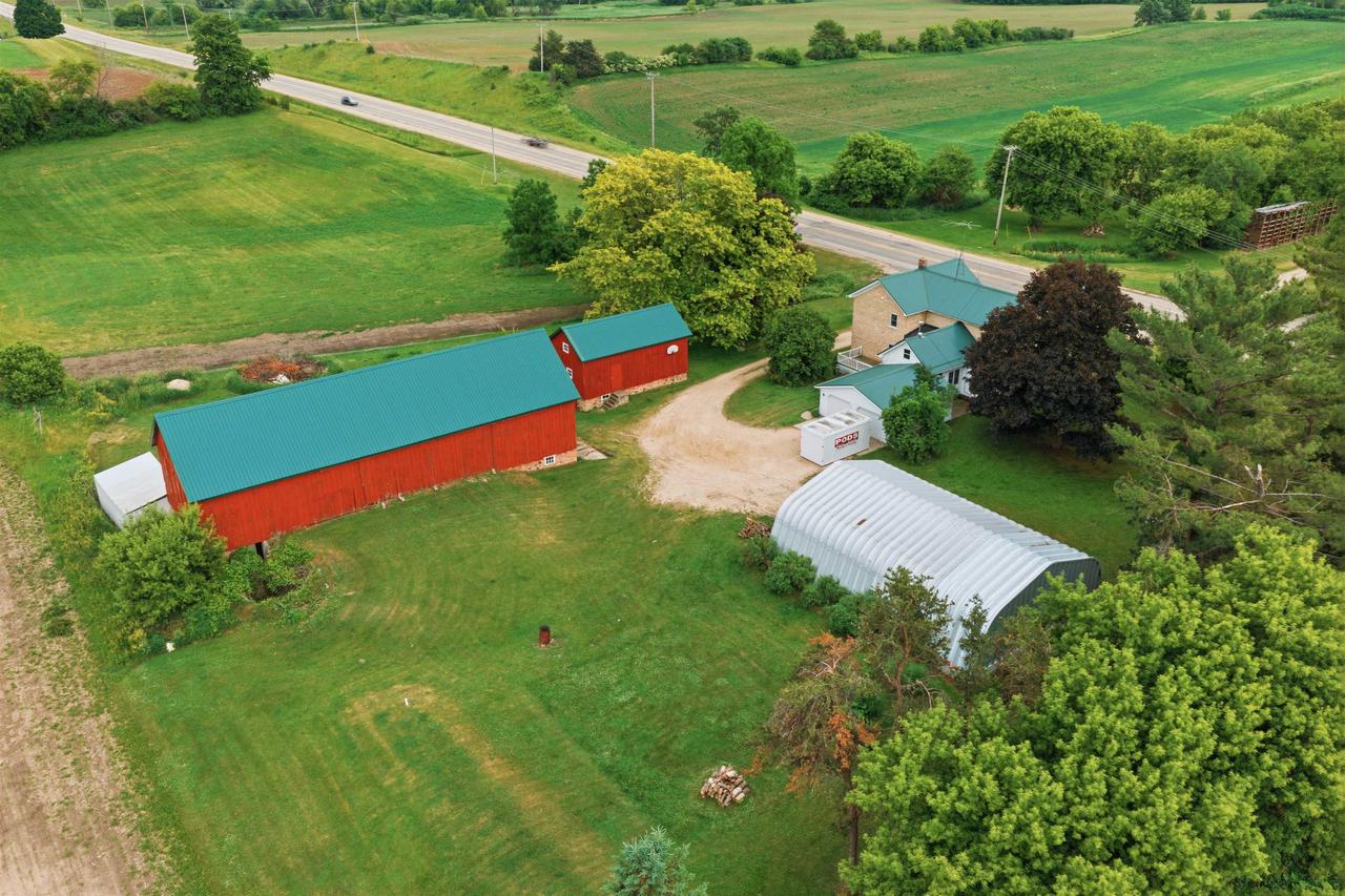 W3536 Highway 33