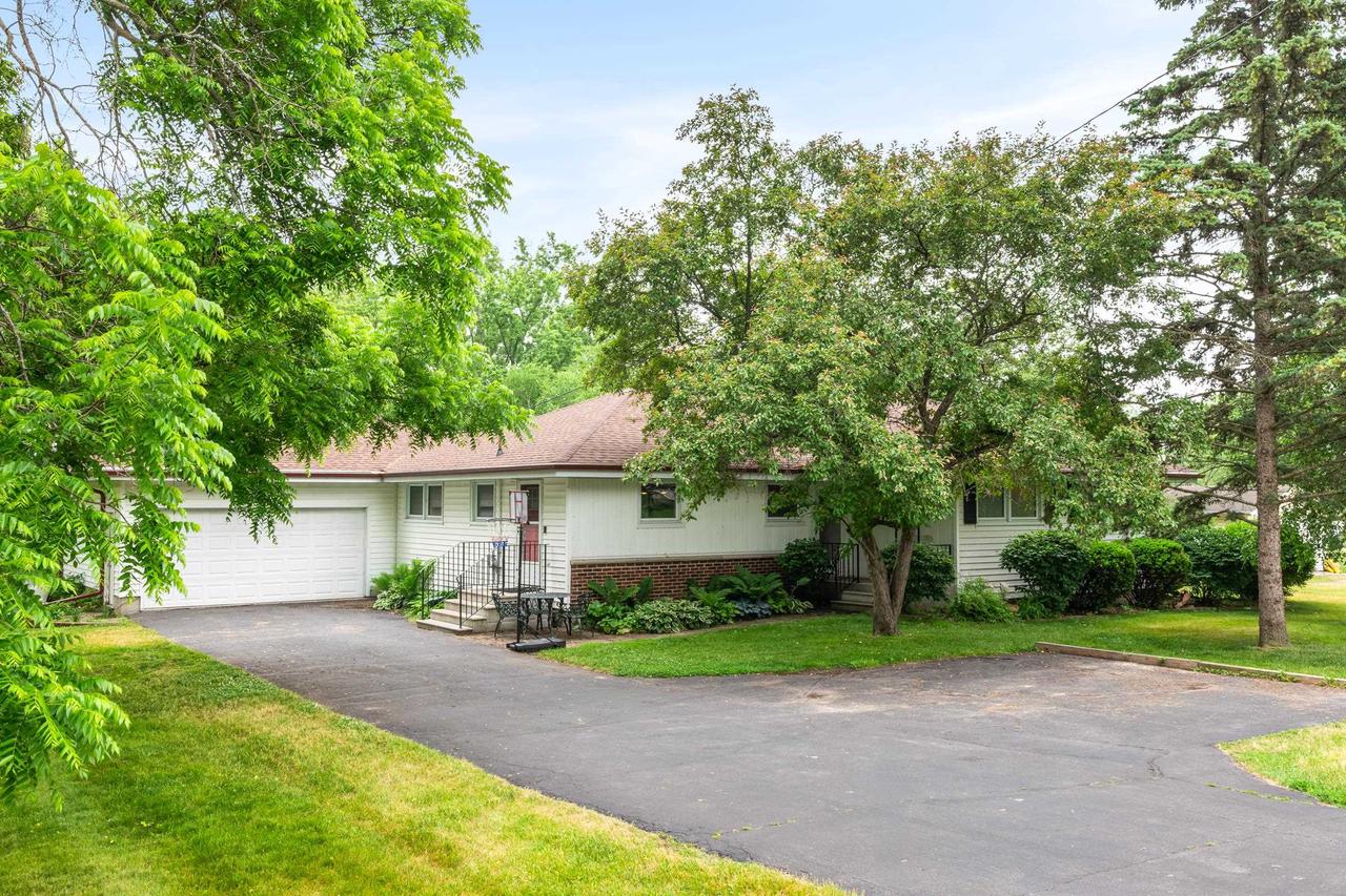 614 N Lawson Drive
