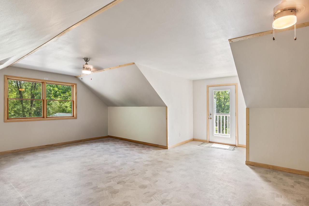 3075 W Grouse Road