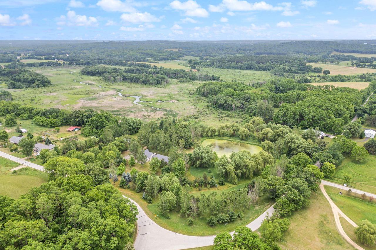 3075 W Grouse Road
