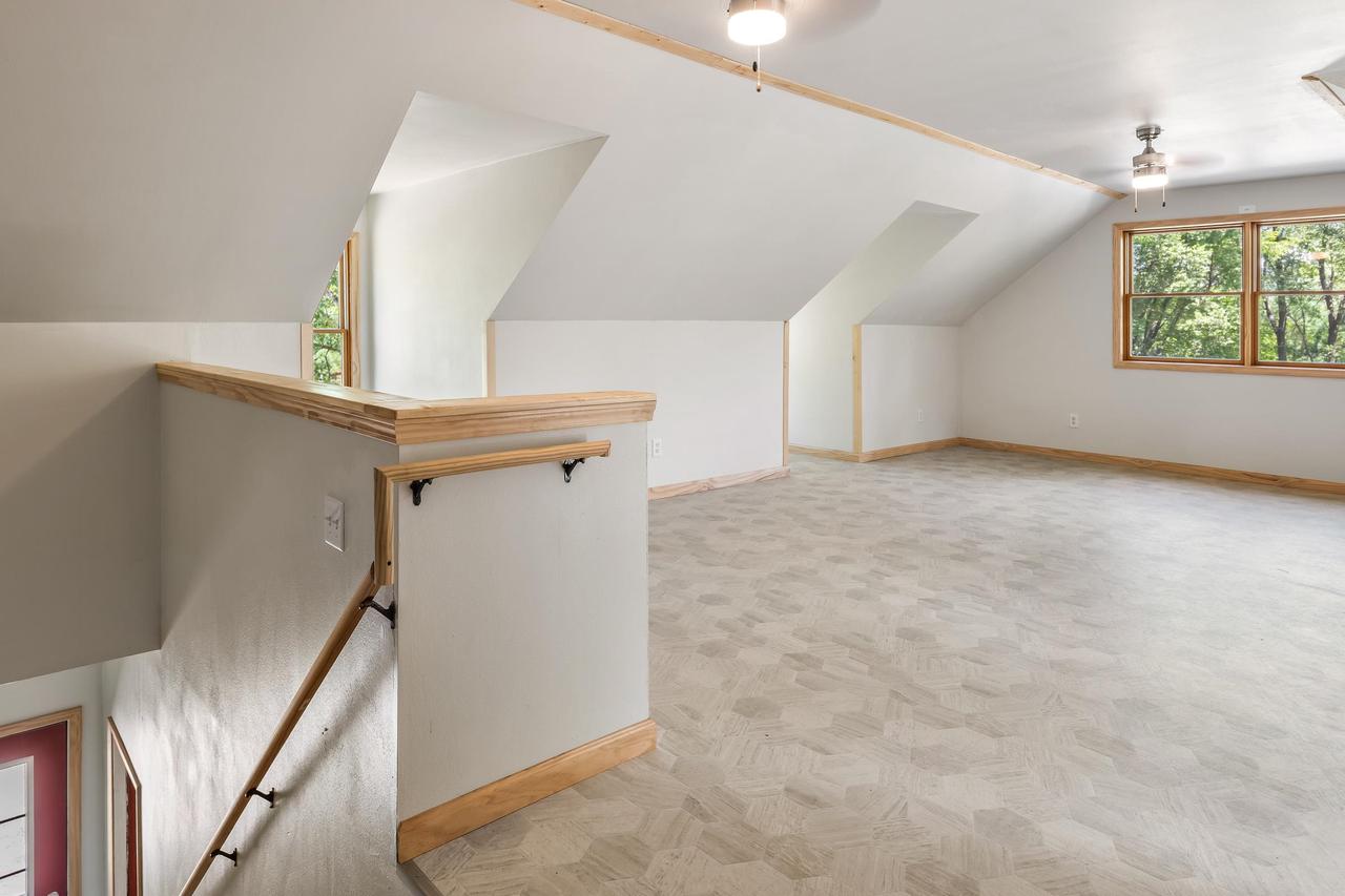 3075 W Grouse Road