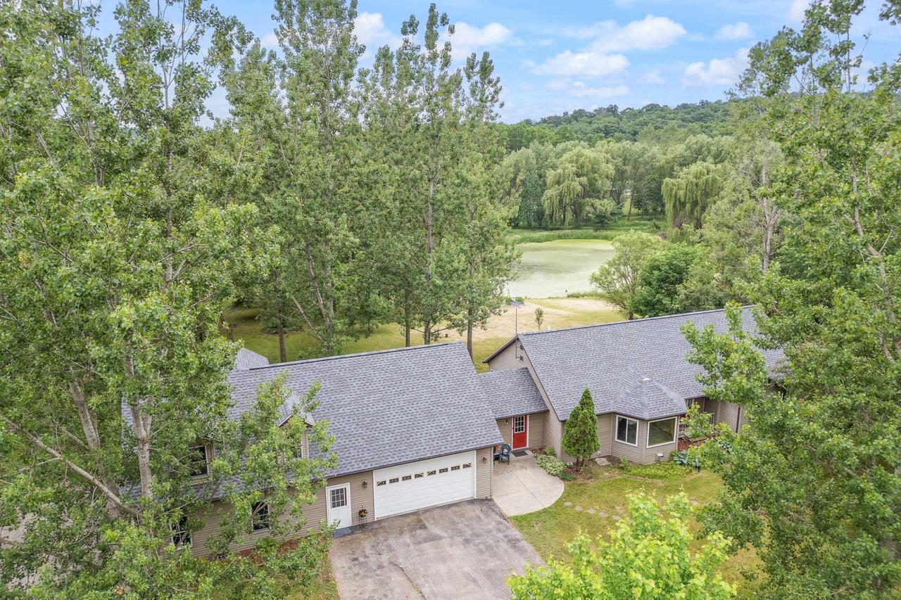 3075 W Grouse Road