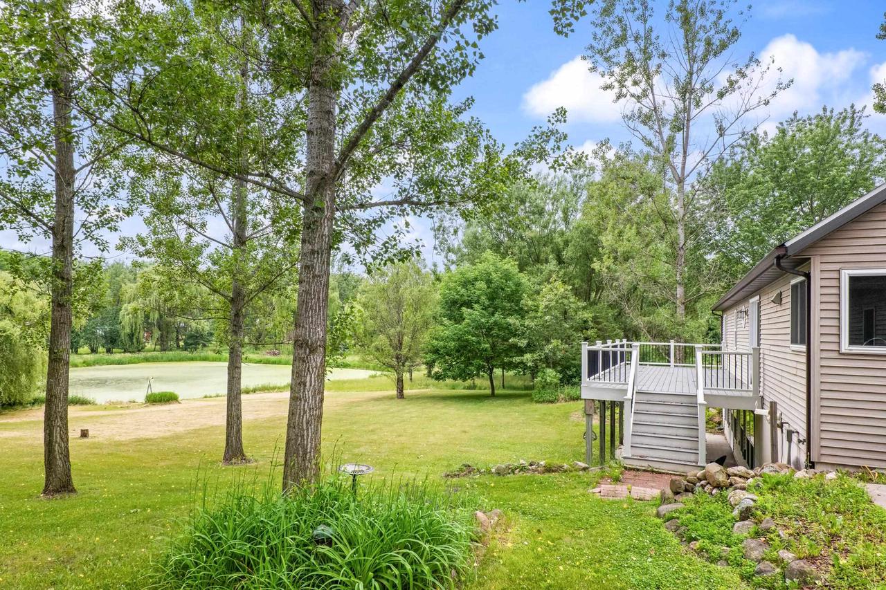 3075 W Grouse Road