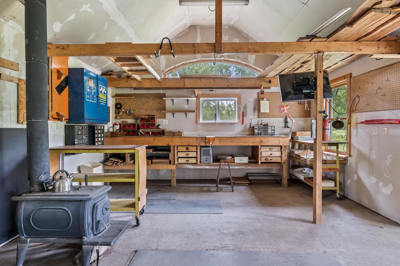 3075 W Grouse Road