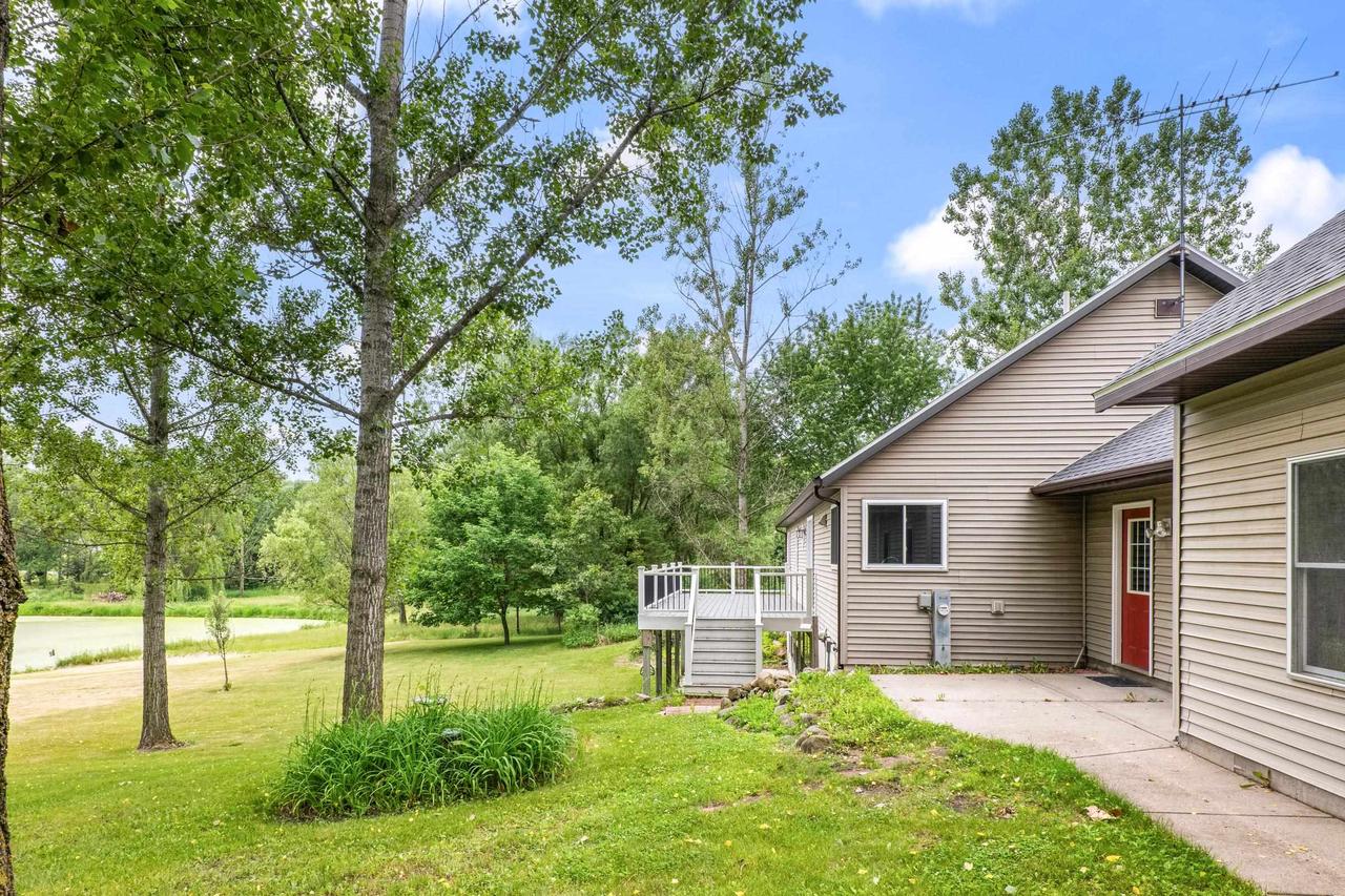 3075 W Grouse Road