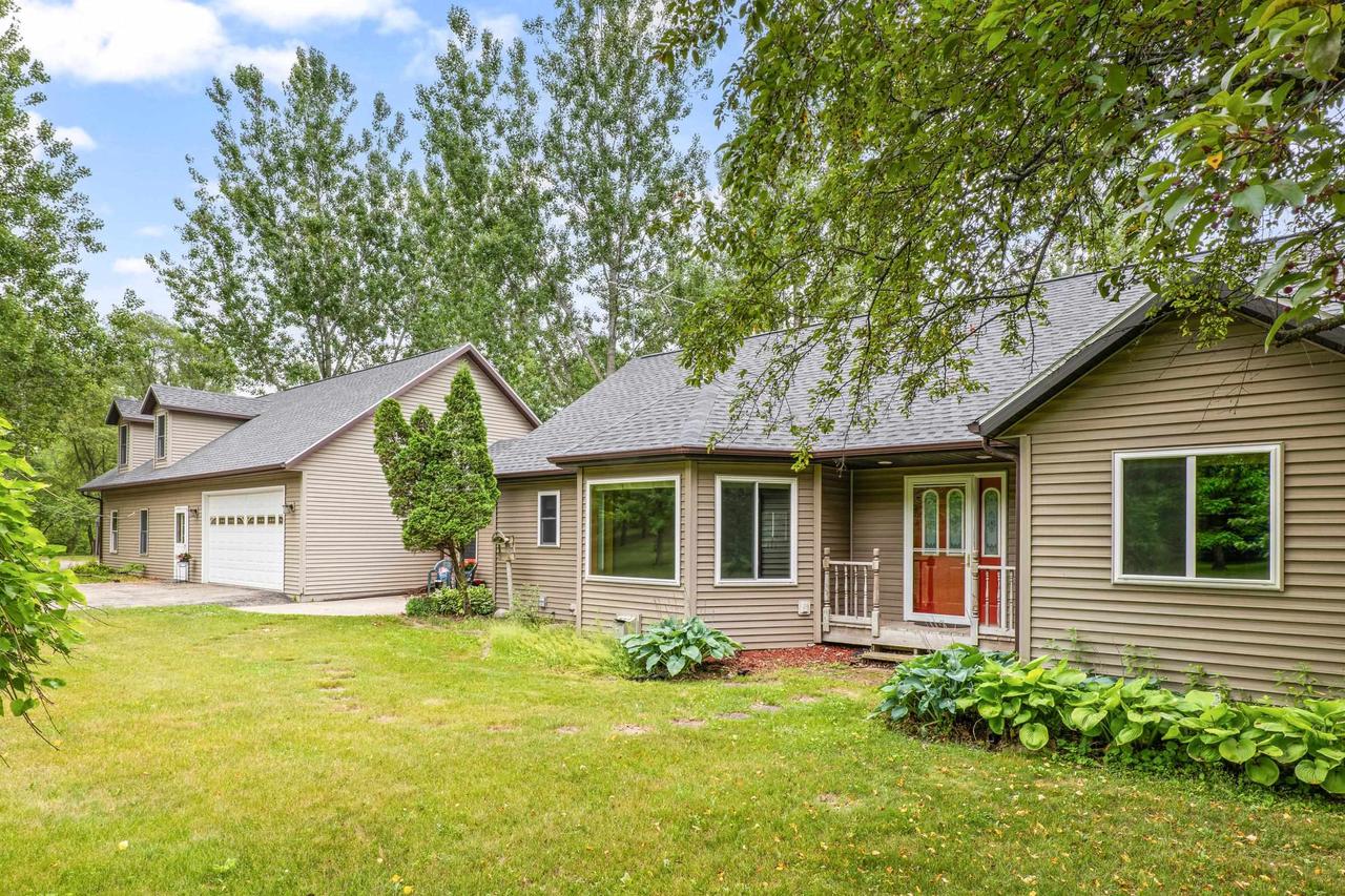 3075 W Grouse Road
