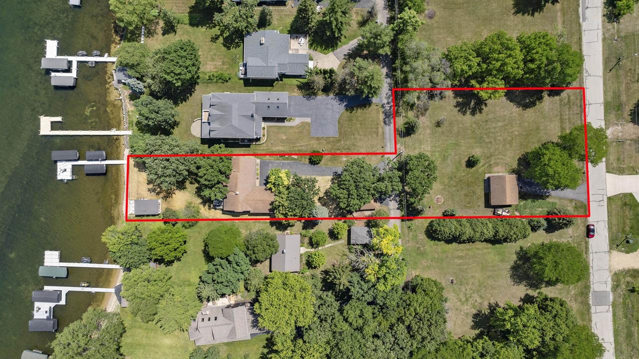 W3032 Longview Lane