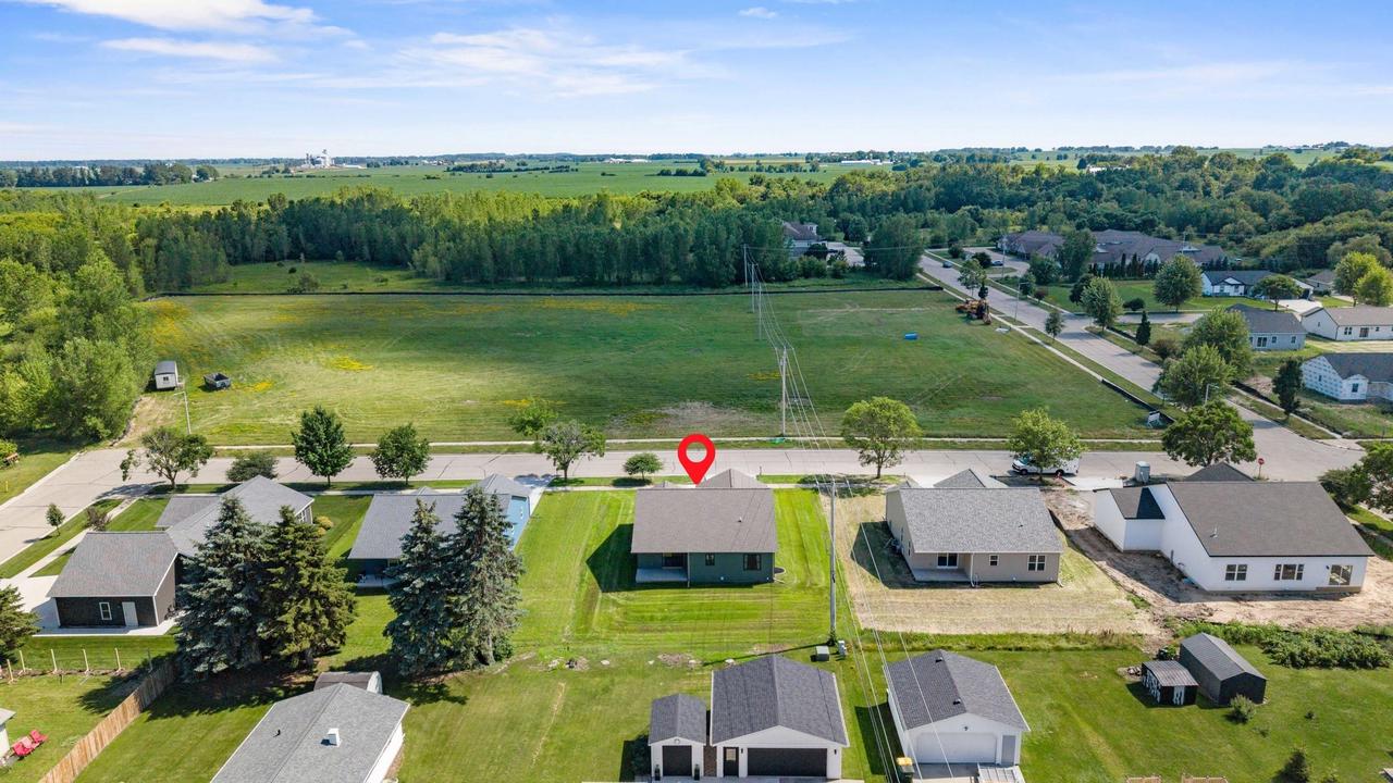 520 Village Lane