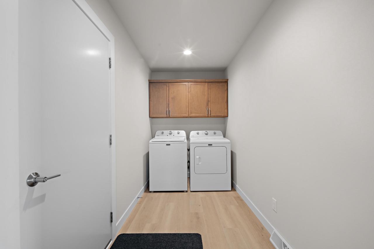 520 Village Lane