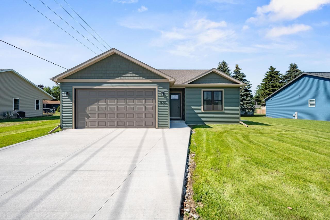 520 Village Lane