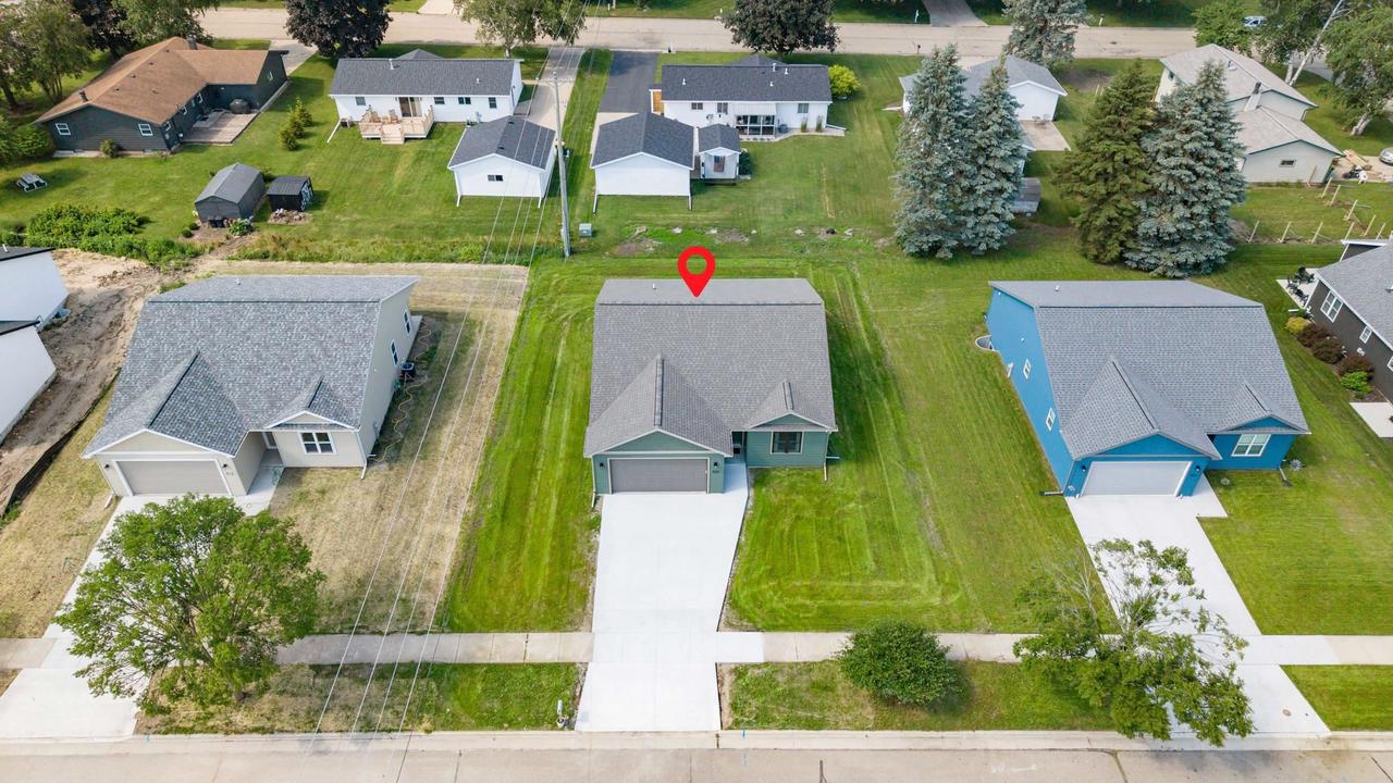 520 Village Lane