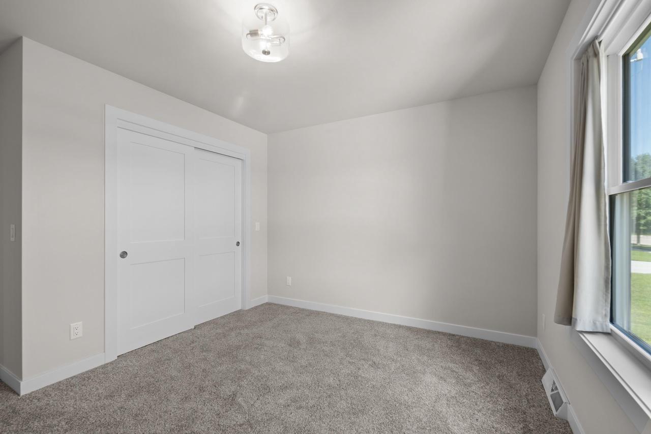 520 Village Lane