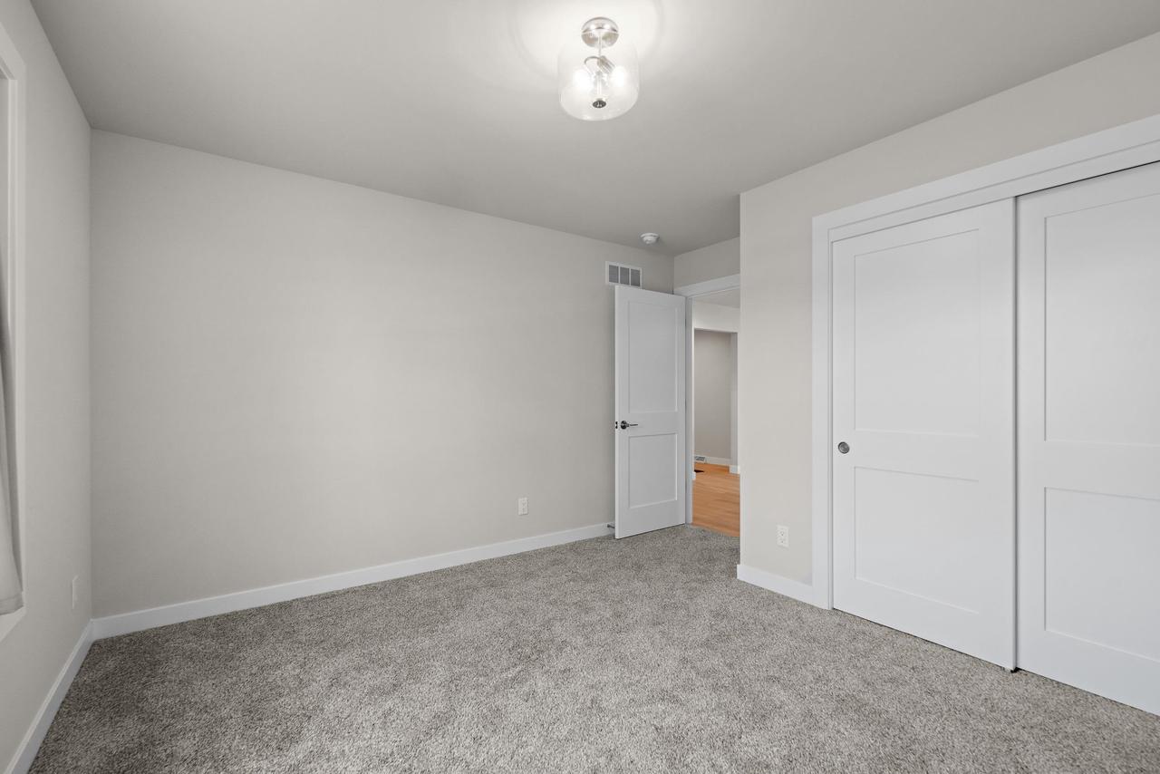 520 Village Lane