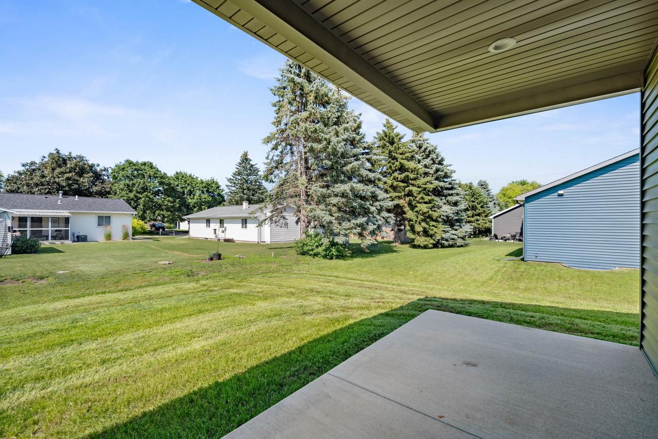 520 Village Lane