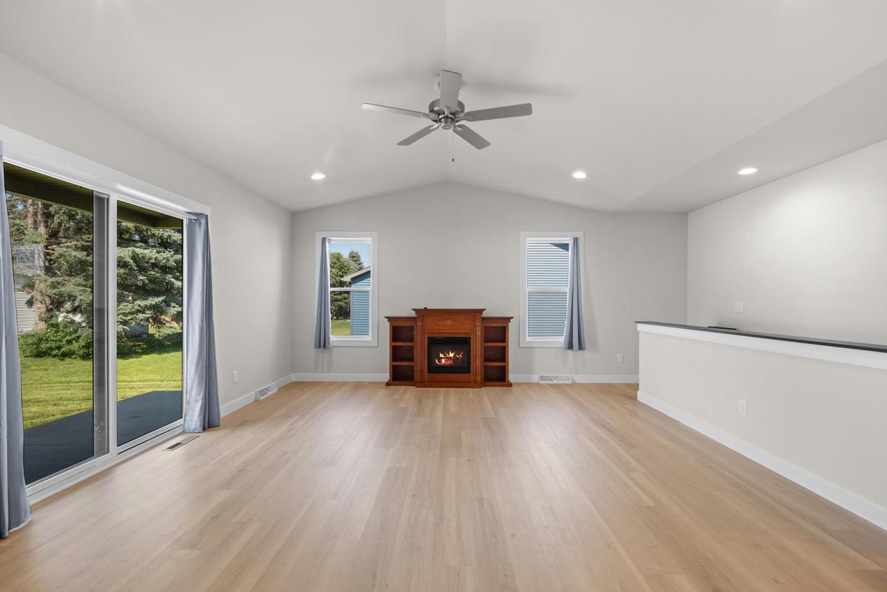 520 Village Lane