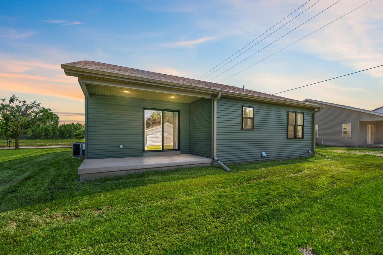 520 Village Lane