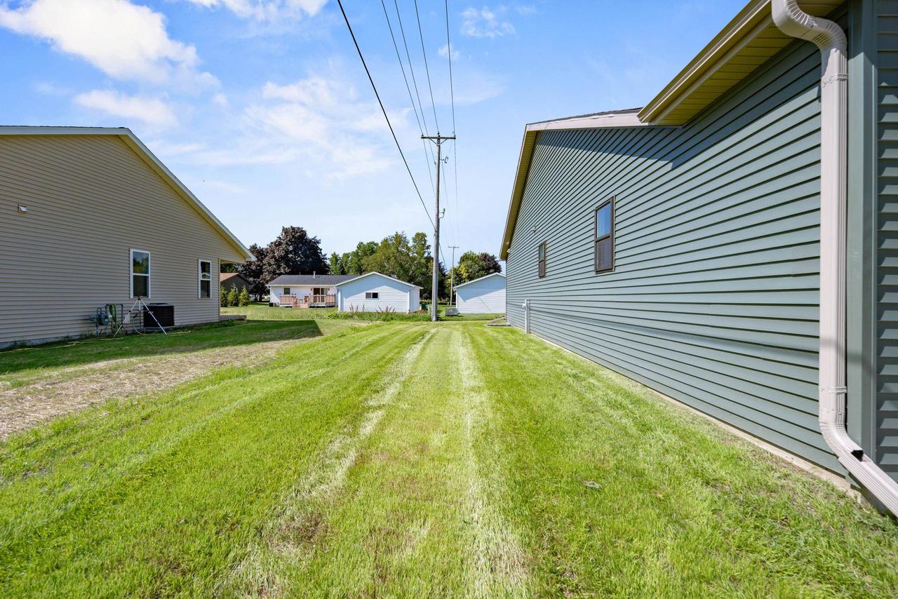 520 Village Lane