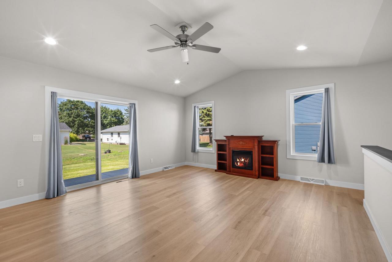 520 Village Lane