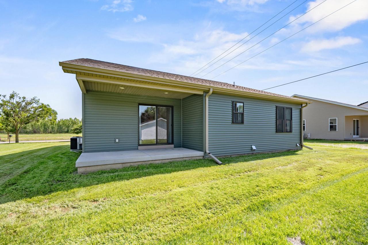 520 Village Lane