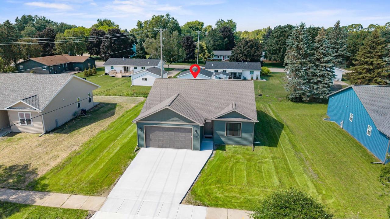520 Village Lane