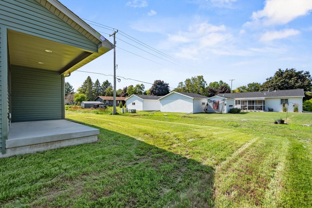 520 Village Lane