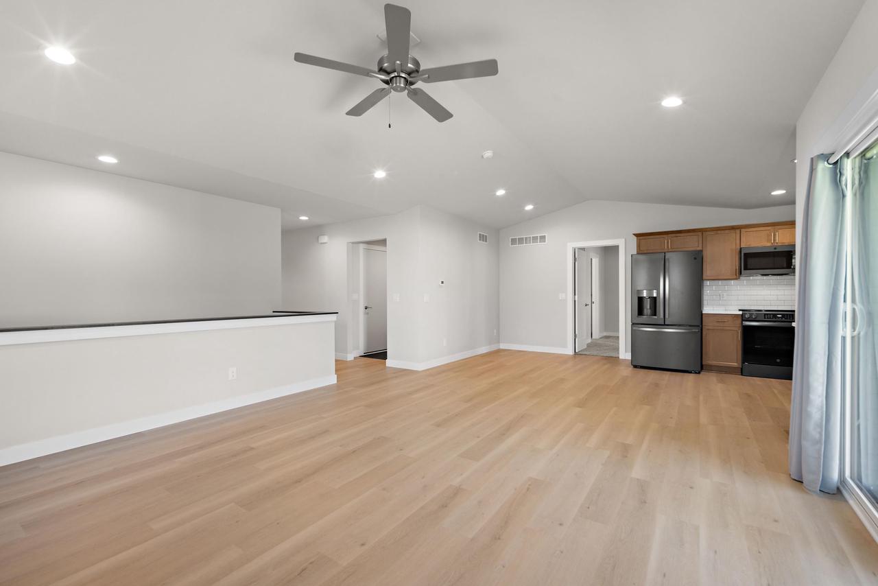 520 Village Lane