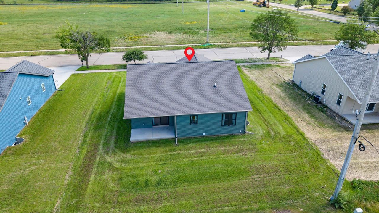 520 Village Lane