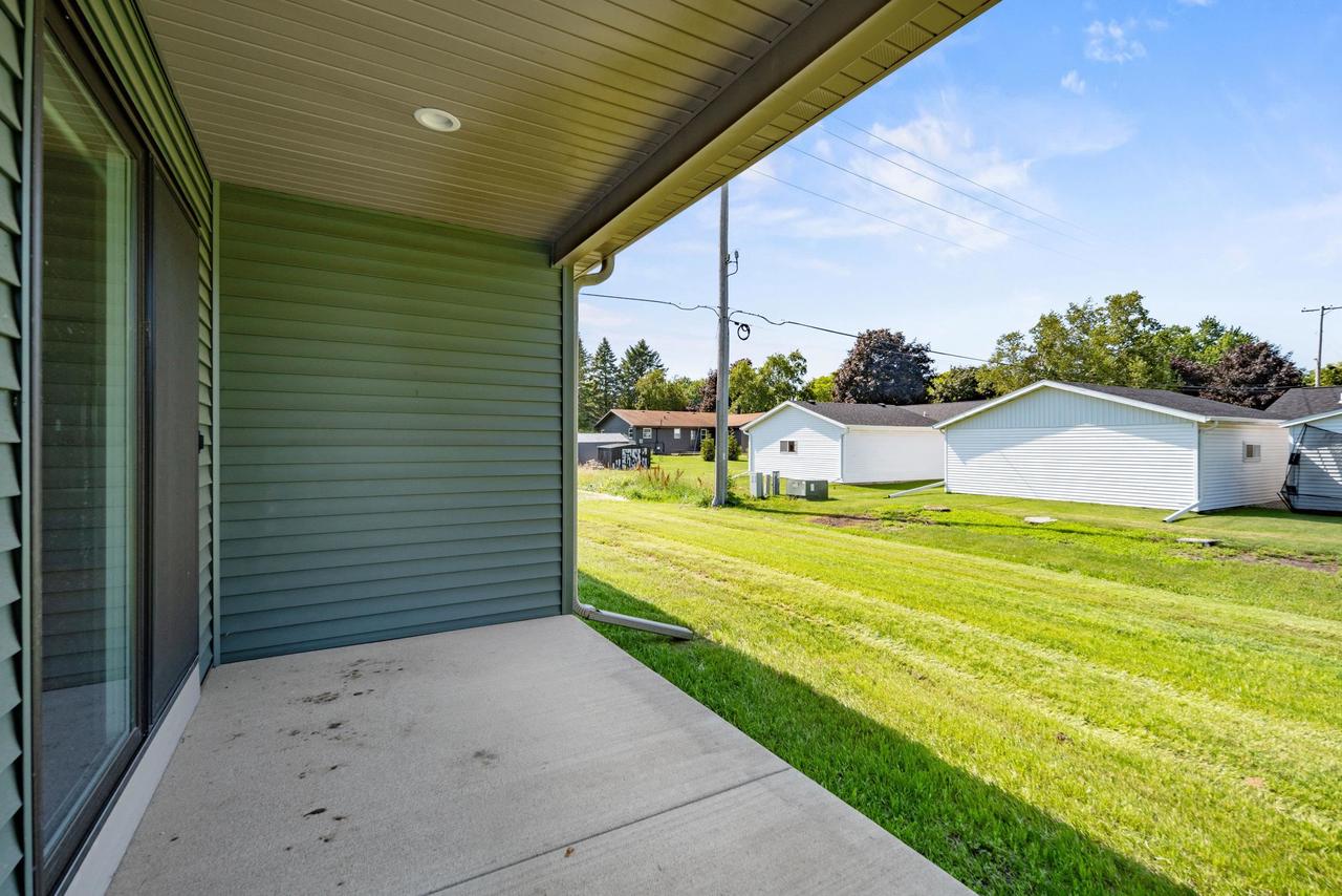 520 Village Lane