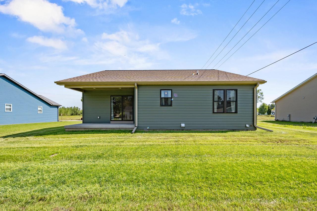520 Village Lane
