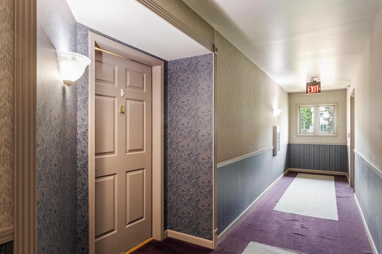 778 Hillside Terrace L