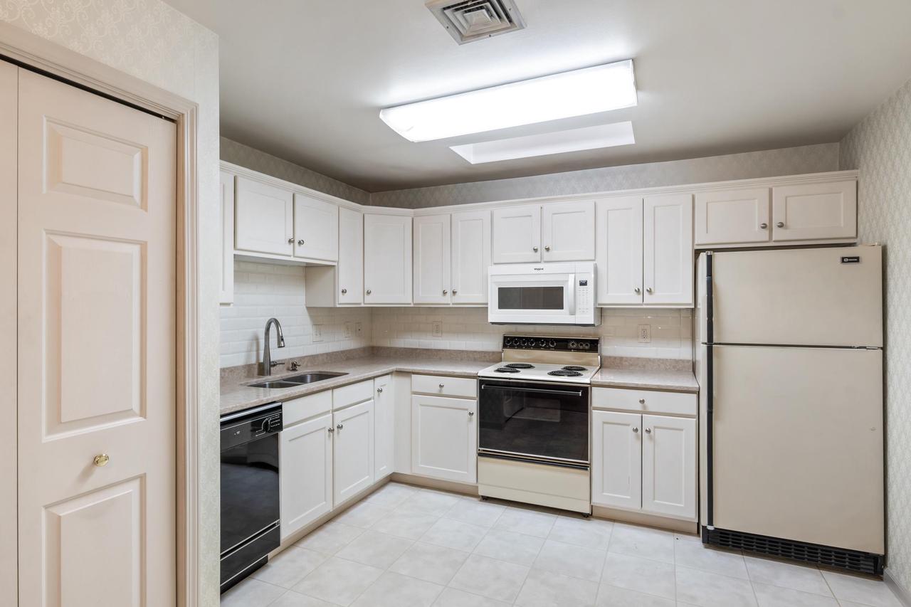 778 Hillside Terrace L