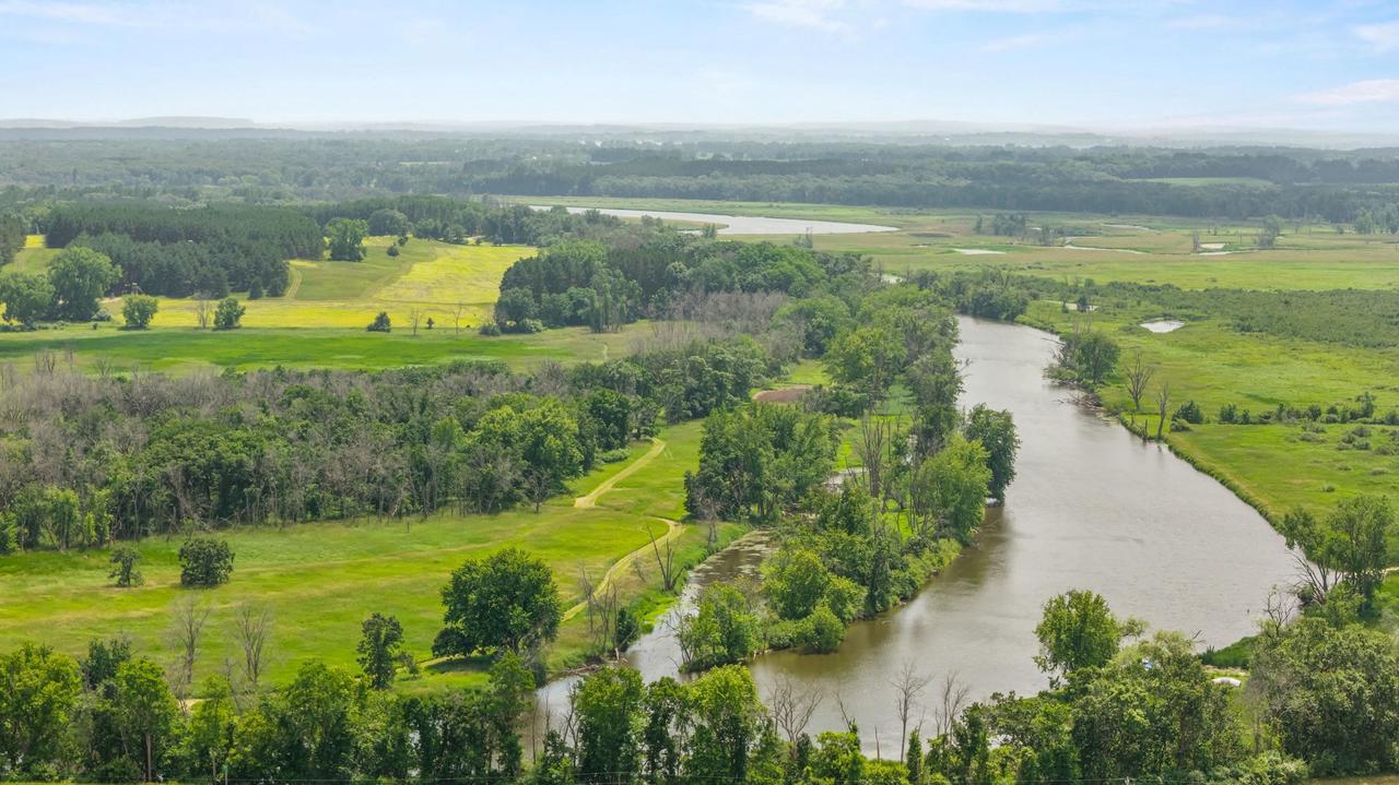 135 Acres Lueck Lane