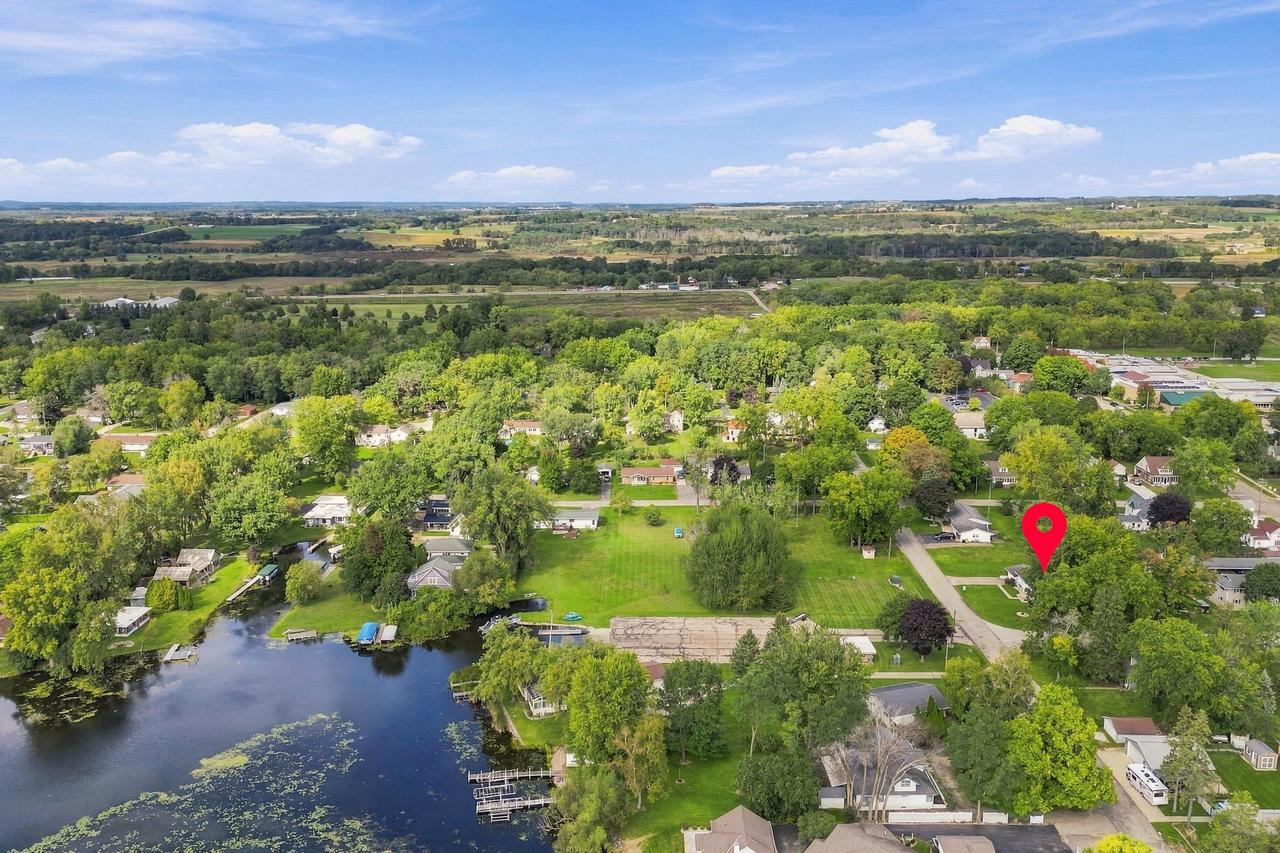 574 Gold Street