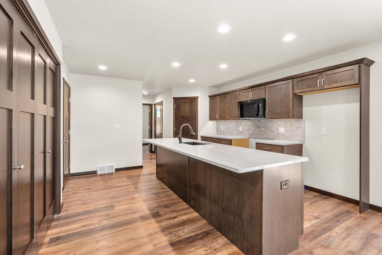 W6513 Woodhaven Circle