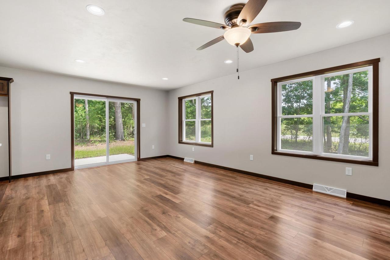 W6513 Woodhaven Circle