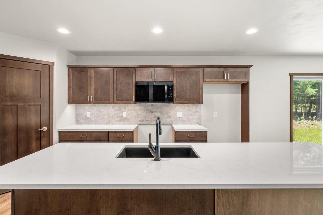 W6513 Woodhaven Circle